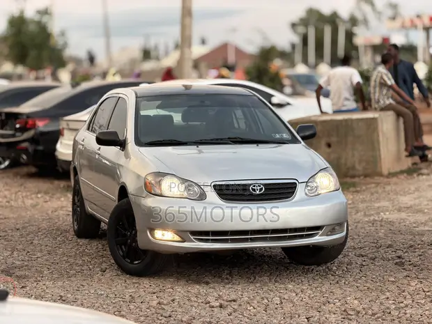 Toyota Corolla LE 2006 Silver - 1