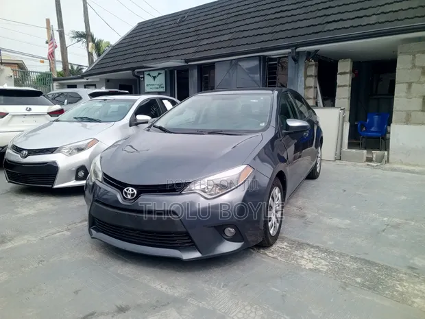 2016 Toyota Corolla LE Sedan - Gray - 1