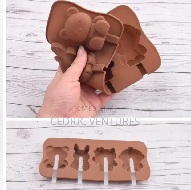 4-Link Silicone DIY Cartoon Ice Cream Mold with Lid - 1