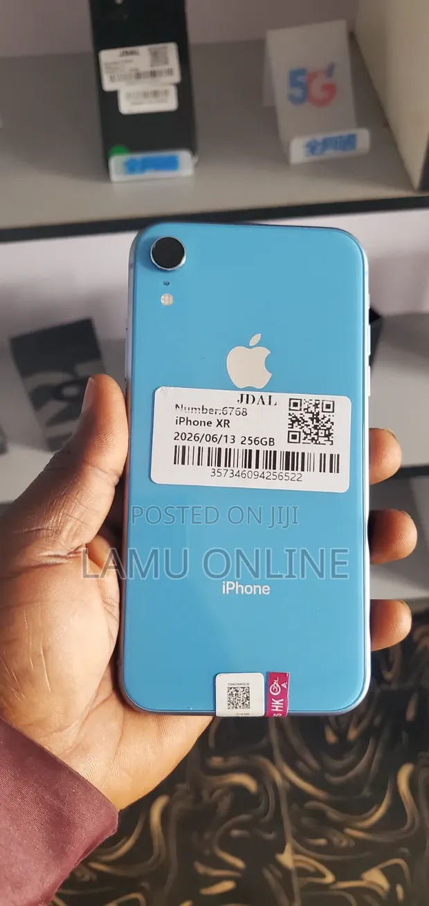 Apple iPhone XR 256GB Blue (Direct UK Used) - 1