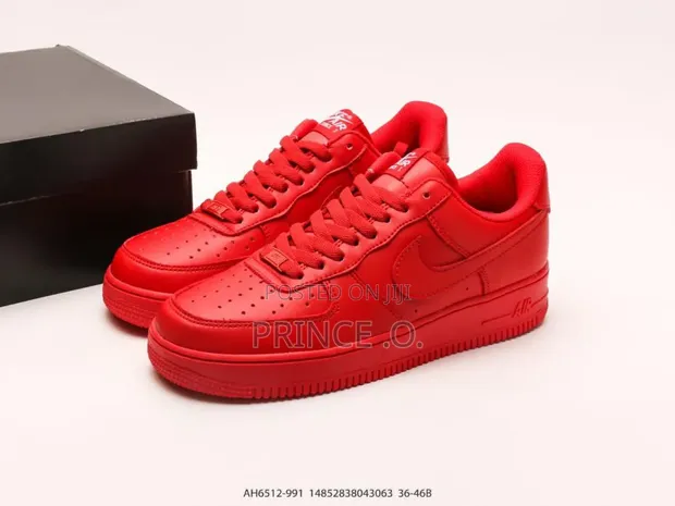 Red Nike SB Dunk Sneakers - Sabon Kaya - 1