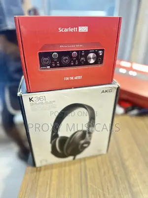 Focusrite Scarlett 2i2 & AKG K361 Recording Bundle