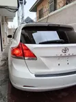 Toyota Venza LE 2010 White - 5