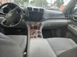 Toyota Highlander 2010 Silver - 4