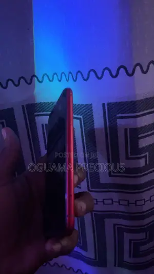 Apple iPhone XR 128GB Red
