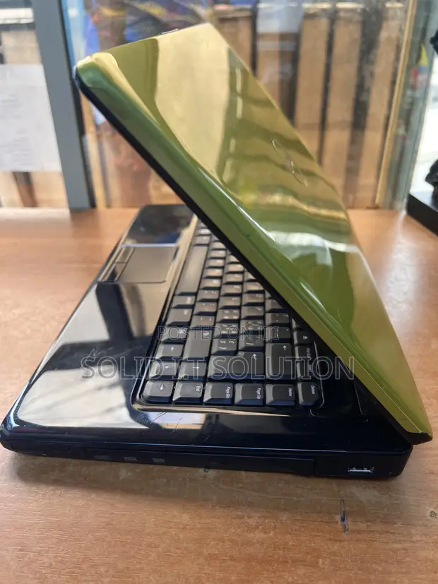 Dell Inspiron 15 1545 Laptop - 4GB RAM, 250GB HDD - 1