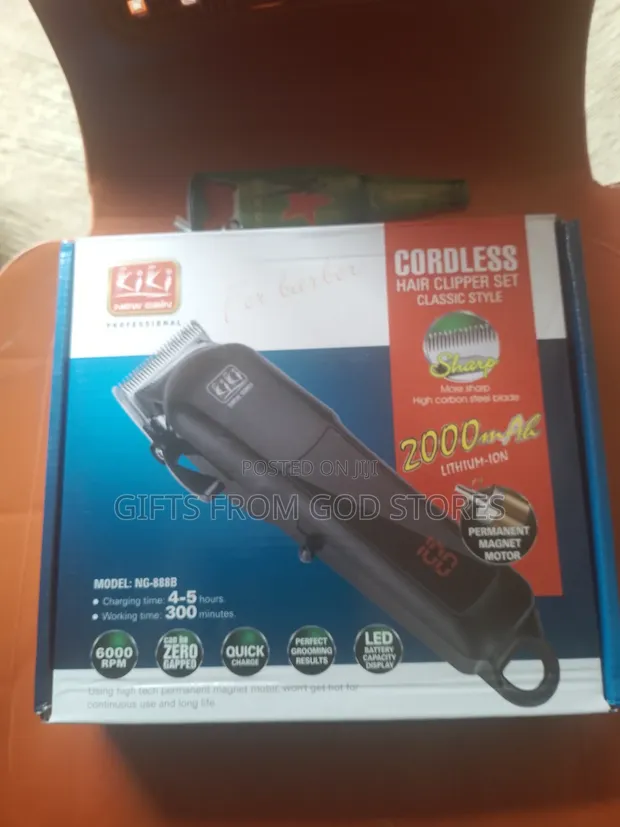 AB1 Kiki MasterCut Professional Hair Clipper - 1