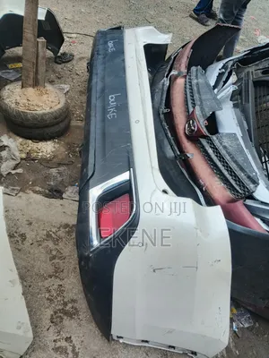 Toyota Highlander 2018 Complete Rear Bumper