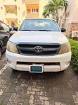 Toyota Hilux 2011 Fari - 1