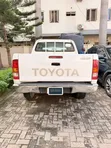 Toyota Hilux 2011 Fari - 5