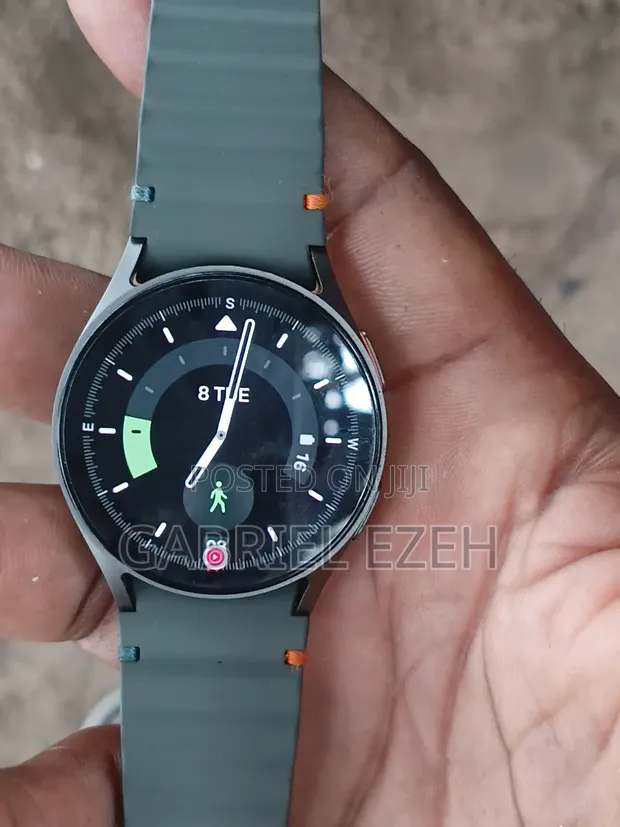 Samsung Galaxy Watch 7 - 1