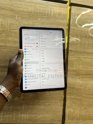 Apple iPad Air (2020) 256GB WiFi + LTE