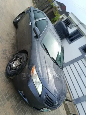 2008 Toyota Camry XLE V6 Sedan - Gray