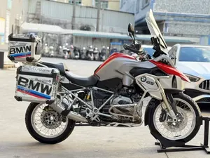 BMW R1200 GS Adventure 2014 Red