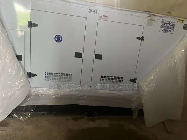 250KVA Perkins Soundproof Diesel Generator - 1
