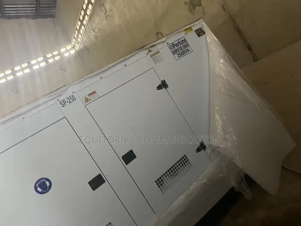 250KVA Perkins Soundproof Diesel Generator - 1
