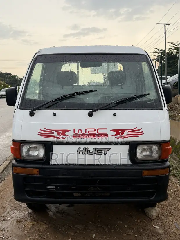 Daihatsu Hijet Mini Truck 2001 - 1