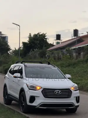 2018 Hyundai Santa Fe - Foreign Used, Fully Loaded