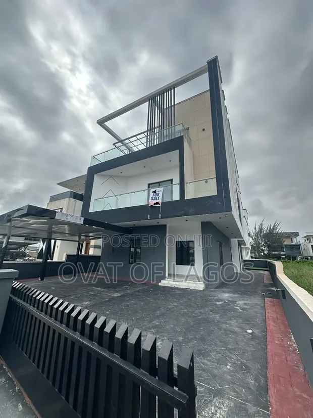 5-Bedroom Duplex with Pool & Cinema in Megamound, Ikota - 1