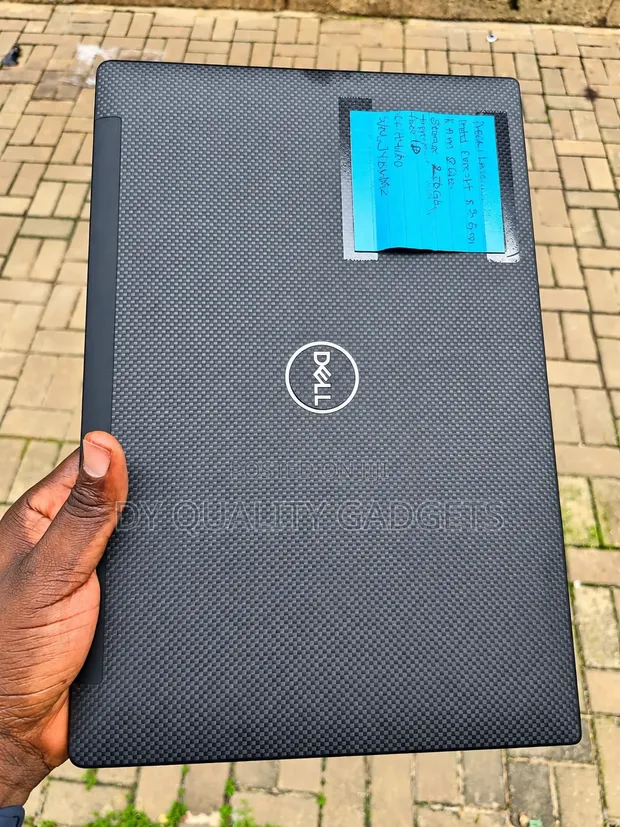 Dell Latitude 7490 Laptop - Intel Core i7, 8GB RAM, 256GB SSD - 1