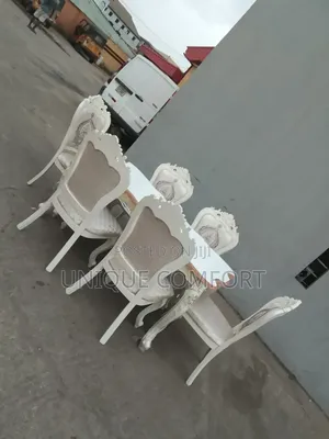 Home Interiors 6-Seater Royal Dining Set