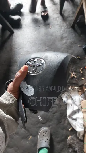 Toyota Corolla Steering Wheel Airbag (2011/12)