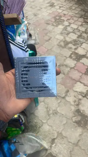 Master 10cm Black Floor Drain