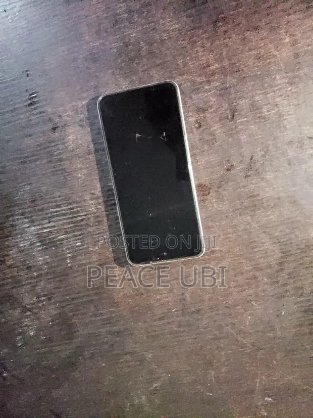 Tecno Pop 10 128GB White (Used, Cracked Screen) - 1