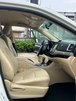 Toyota Highlander LE 2015 Wadda Aka Shigo Da Shi