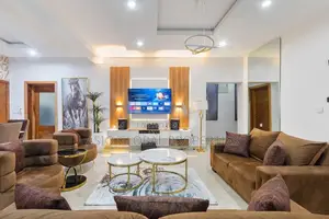 3-Bedroom Luxury Apartment with Pool & Gym in Lekki Phase 1