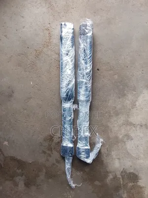 Bonnet Shock Absorbers na Audi Q5 & A5 (Sabon Juye)