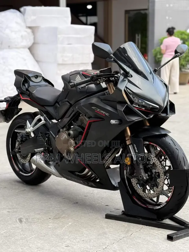 Honda CBR 2021 Black - 1