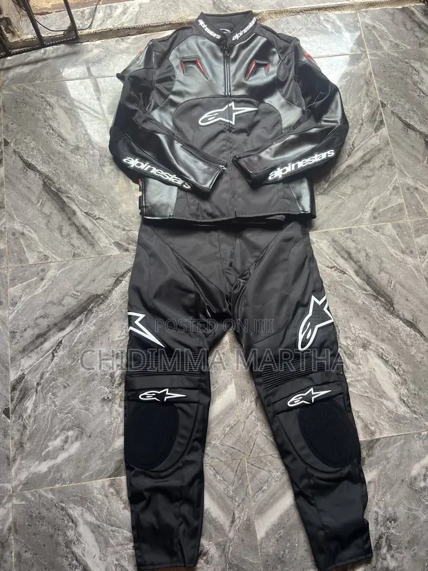 Alpinestars Padded Jacket & Pants for Bikers - 1