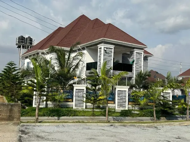 Furnished 6-Bedroom Duplex in Mab Global Estate, Dakibiyu - 1