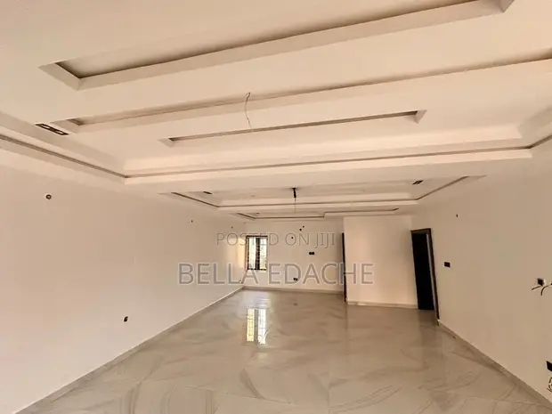 4 Bedroom Duplex da BQ a Apo District Sayarwa - 1
