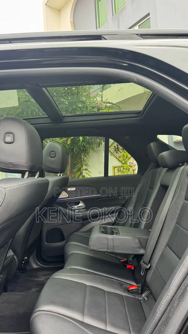 2022 Mercedes-Benz GLE 450 4MATIC SUV - Pristine - 1
