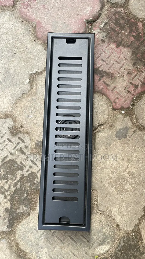 Master Black Floor Drain - 40cm - 1