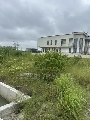 450SQM Prime Land for Sale at Beachwood Estate