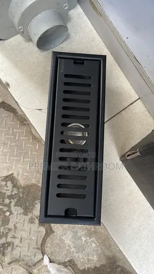 Master 30cm Black Floor Drain