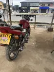 Suzuki GSX 125 2009 Red - 2