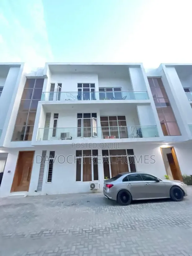 Gidan Kayan Daki 2 Bedroom da Aka Shirya na Siyarwa a Ologolo - 1