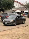 Toyota Corolla 2012 Launin Fari - 1