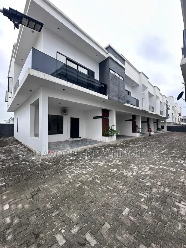 3-Bedroom Duplex for Sale in Ikota - 1