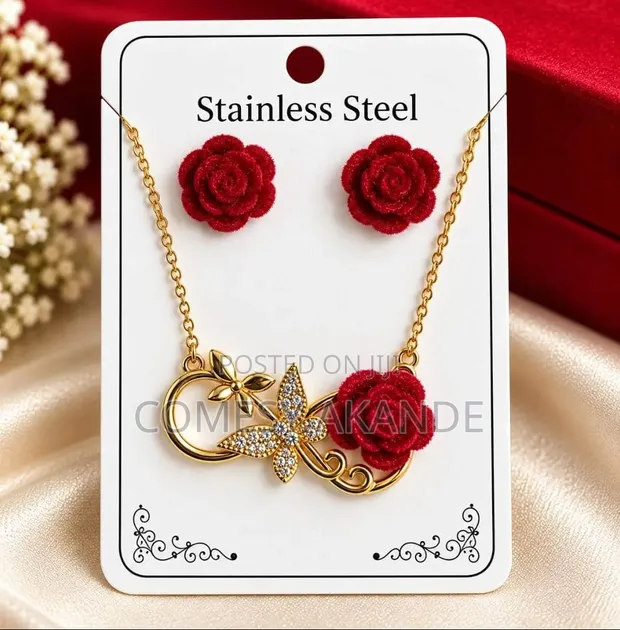 A Touch of Dazzle Floral Jewellery Set - 1
