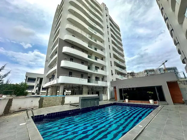 6 Bedroom Apartment for Rent in Periwinkle Estate, Lekki Phase 1 - 1