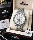 Gold-Tone Chronograph Tissot Wristwatch - New Edition - 3