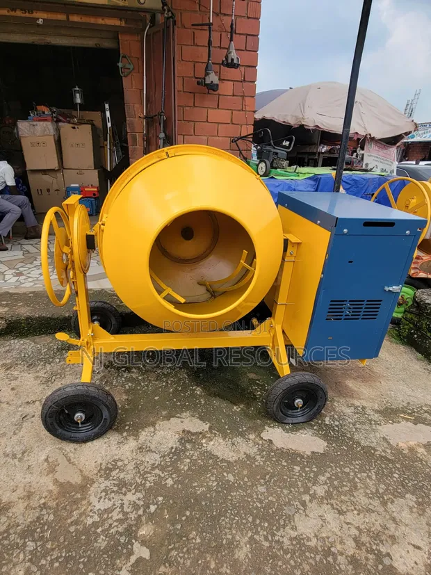 500 Litres Concrete Mixer - Menegoti - 1