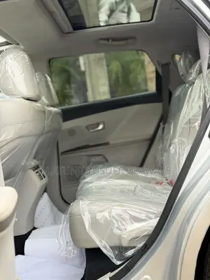 Toyota Venza V6 AWD 2011 Silver