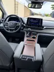 2023 Toyota Sienna XLE FWD 7-Passenger Gray - 4
