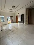 Gidan Kwana 1 na haya a Ikota - 3